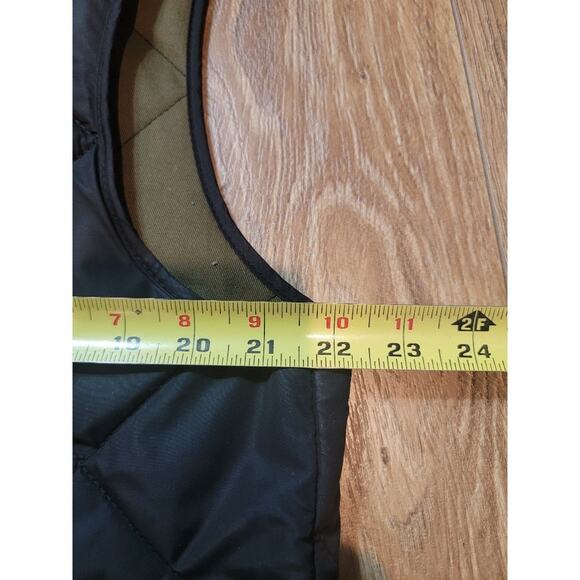 J Crew Quilted Vest Women's Sz Medium Outdoor Camping Layered Black Green - Picture 6 of 9